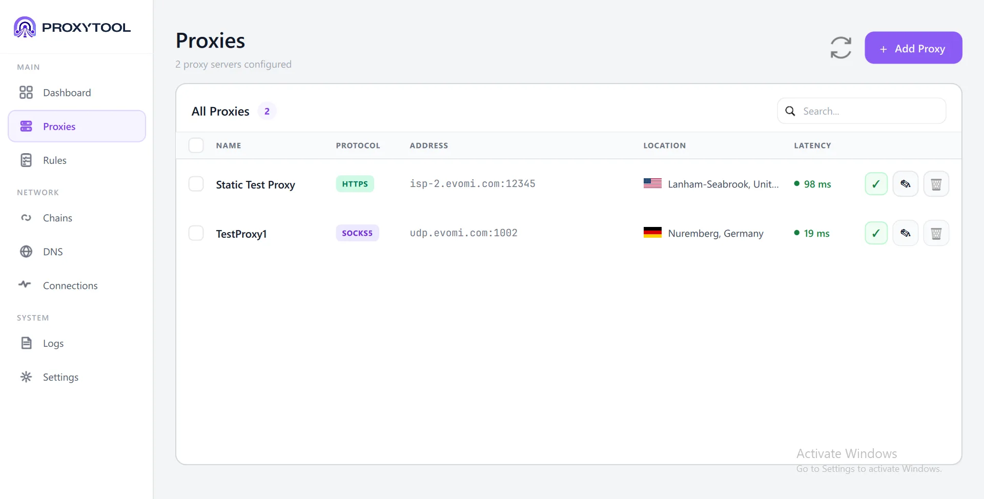 Proxies page showing proxy table with status, latency, location, and action controls
